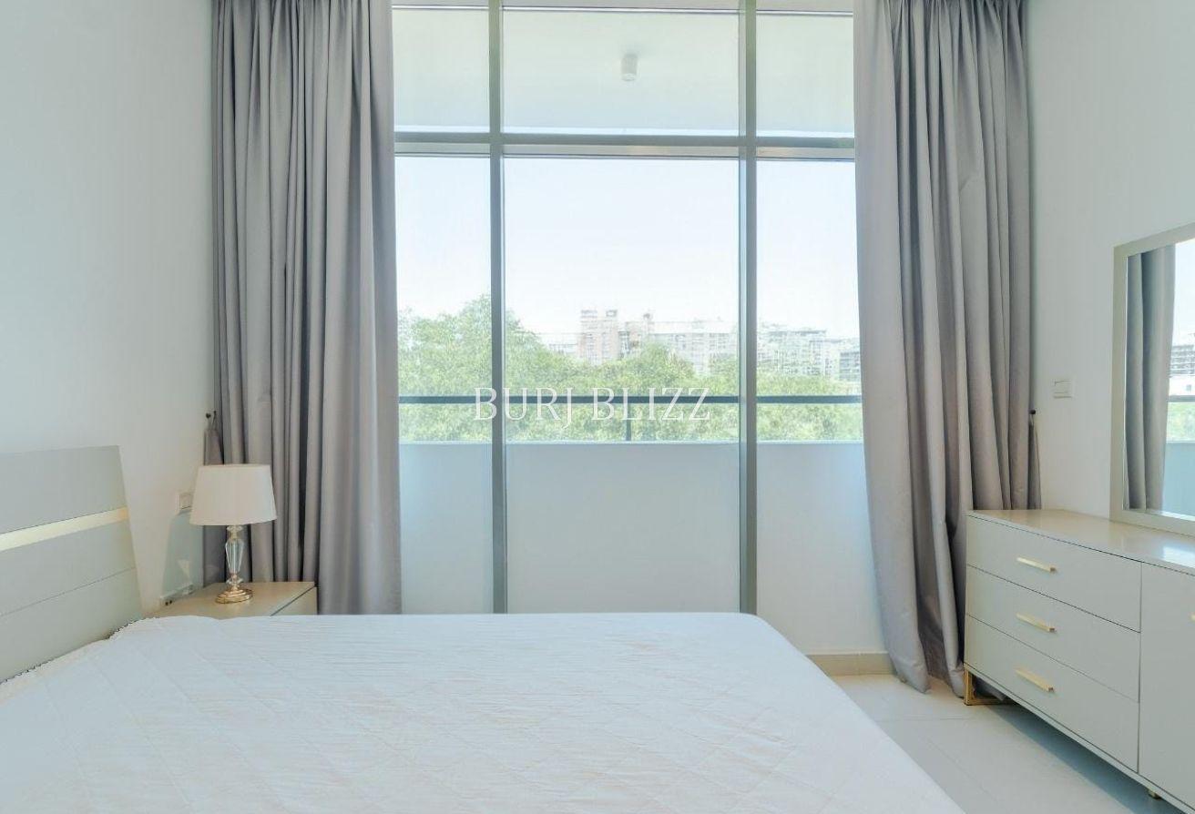 High-End 1BR | Modern Interiors | Well-Lit photo 7