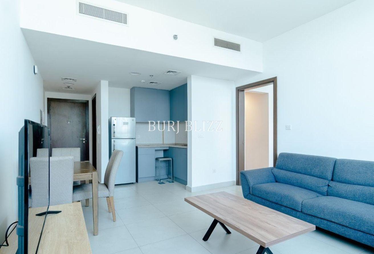 High-End 1BR | Modern Interiors | Well-Lit photo 4