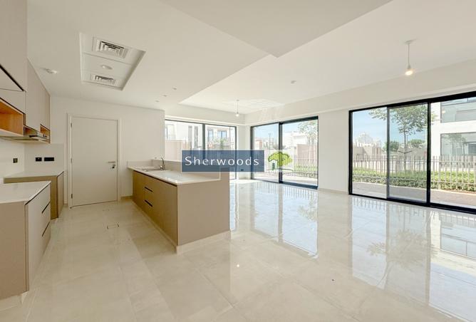 126105267 - Property Image 3