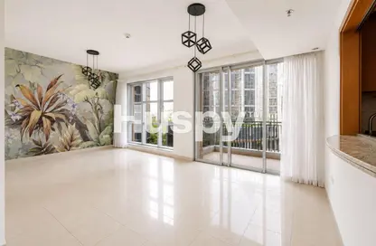 Apartment - 2 Bedrooms - 2 Bathrooms for sale in Standpoint Tower 2 - Standpoint Towers - Downtown Dubai - Dubai