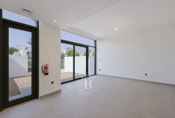 164590900 - Property Image 2