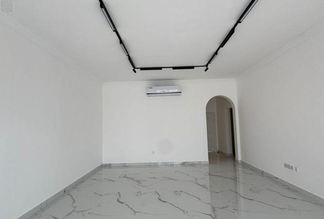 127472875 - Property Image 3