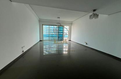 Apartment - 2 Bedrooms - 3 Bathrooms for rent in Blue Tower - Al Majaz 3 - Al Majaz - Sharjah