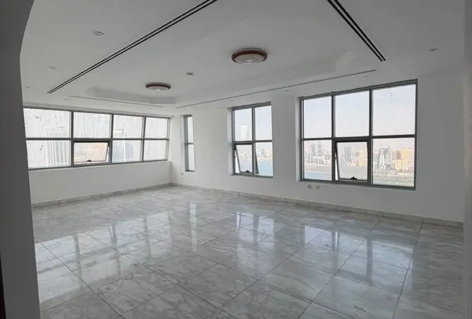 165579451 - Property Image 2