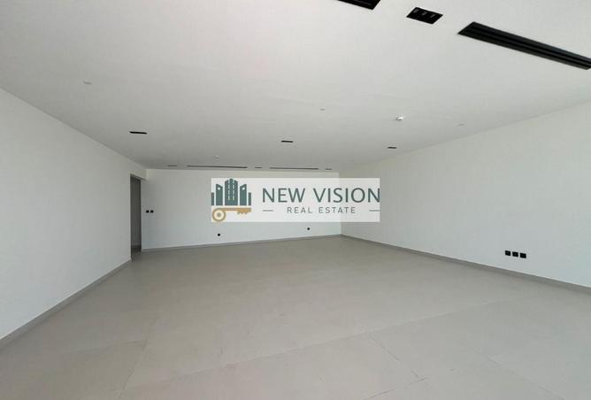 84070507 - Property Image 3