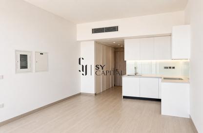 Apartment - Studio - 1 for sale in 11 Hills Park - Dubai Science Park - Dubai