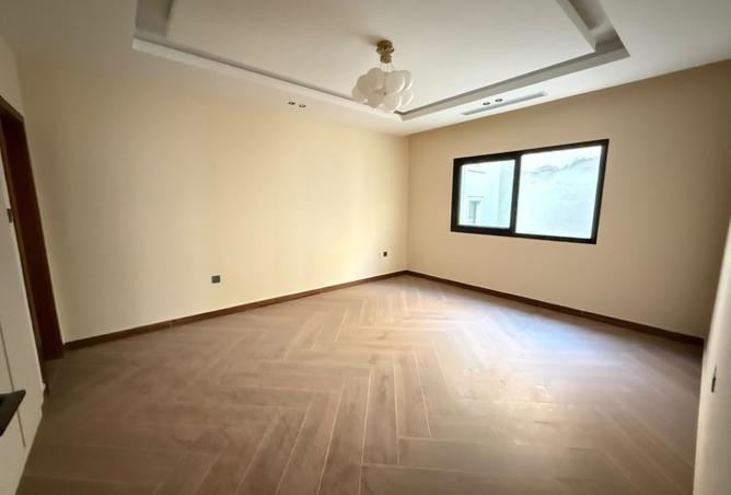 142863933 - Property Image 2