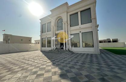 Villa - 4 - 5 for rent in Al Suyoh 1 - Al Suyoh - Sharjah