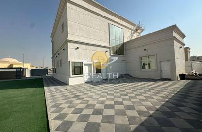 Villa - 4 - 5 for rent in Al Suyoh 1 - Al Suyoh - Sharjah