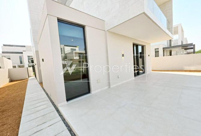 70267803 - صورة العقار 3