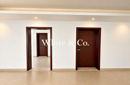 Villa - 5 - 6 for rent in Jumeirah 1 Villas - Jumeirah 1 - Jumeirah - Dubai