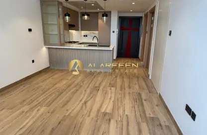 شقة - غرفة نوم - 2 حمامات للايجار في إليجانس من شيماء - منطقة 18 - قرية جميرا الدائرية - دبي