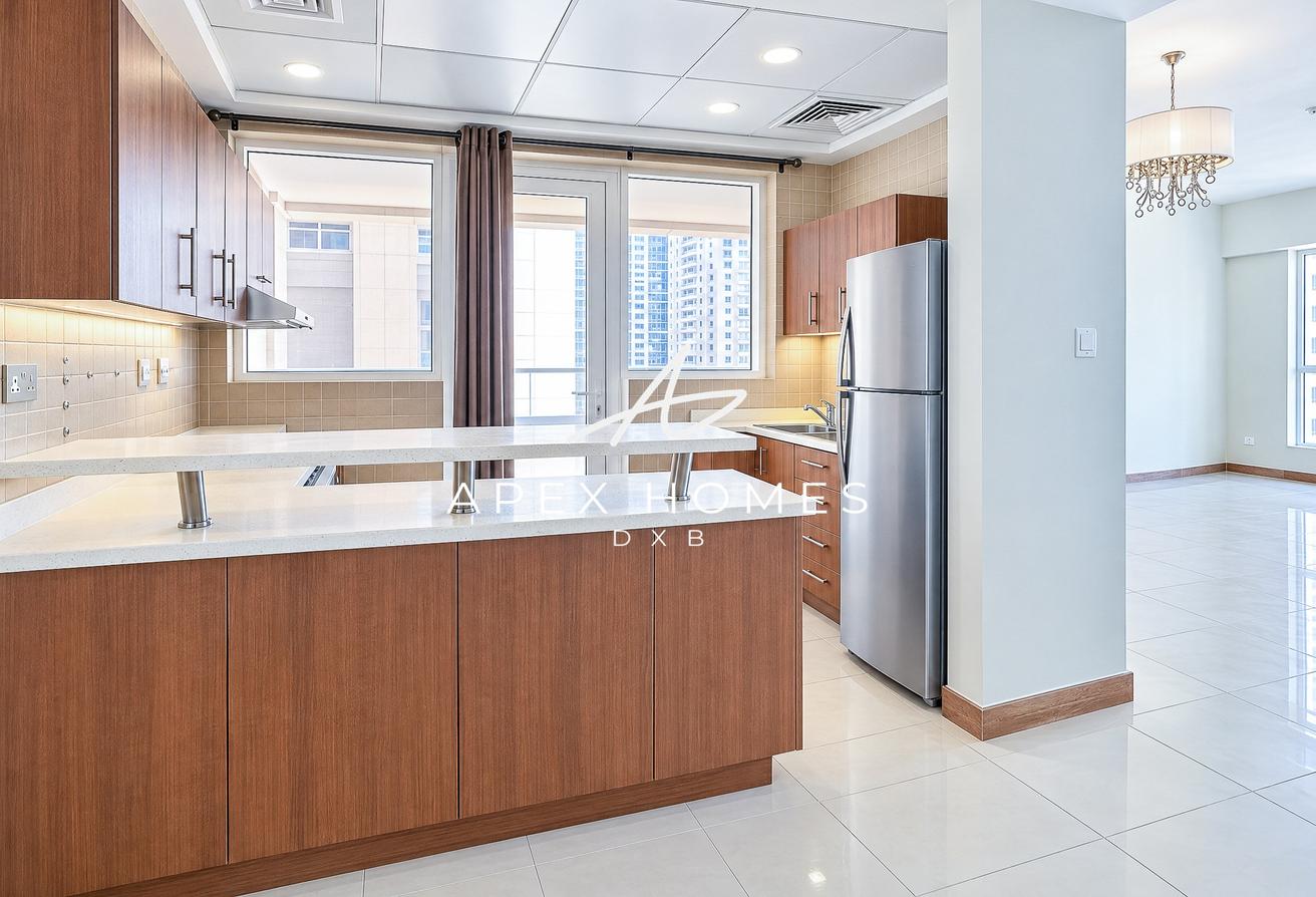 Unfurnished | Massive Layout | Great Location photo 6
