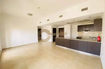 Apartment - 2 Bedrooms - 2 Bathrooms for sale in Al Thamam 07 - Al Thamam - Remraam - Dubai Land - Dubai