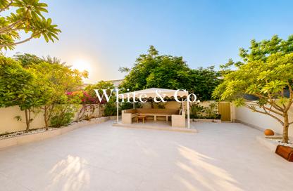 Villa - 3 Bedrooms - 3 Bathrooms for rent in Springs 11 - The Springs - Dubai