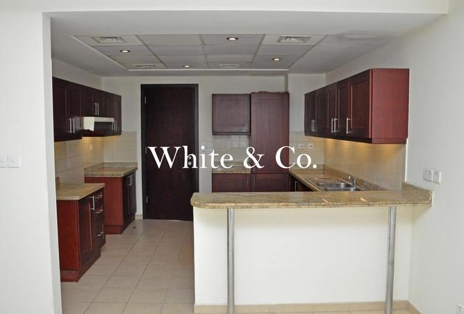 56952000 - Property Image 2