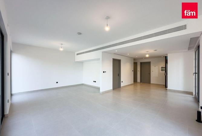 64403213 - صورة العقار 2