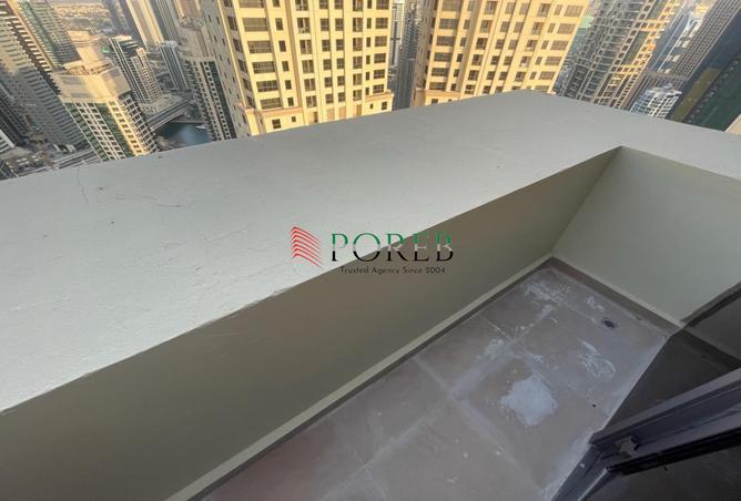1BR Penthouse | High Floor | Marina View photo 3