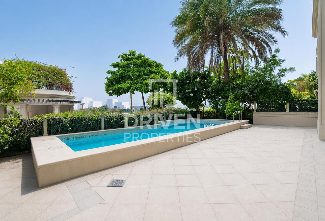 Fully Furnished | Duplex Townhouse | Private Pool photo 4