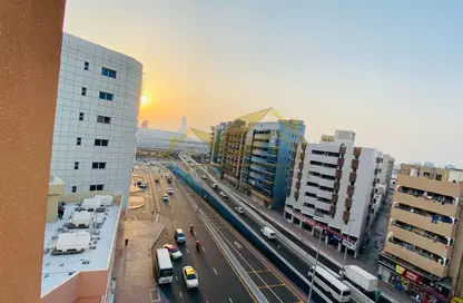 Apartment - 2 Bedrooms - 3 Bathrooms for rent in Al Raffa - Bur Dubai - Dubai