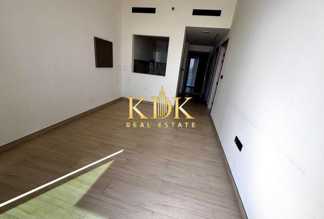 53176460 - Property Image 3