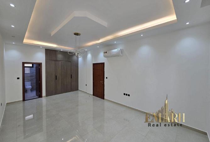 99144093 - Property Image 3