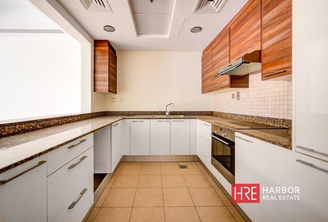 70273155 - Property Image 2