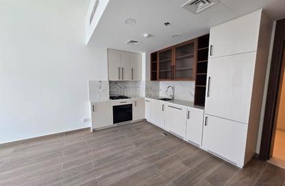 Apartment - 1 Bedroom - 1 Bathroom for rent in The Regent - Town Square - Dubai