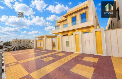 Villa - 5 Bedrooms - 7 Bathrooms for sale in Al Rawda 2 - Al Rawda - Ajman