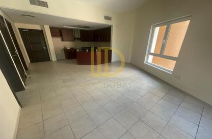 شقة - غرفة نوم - 2 حمامات للبيع في بناية  38إلى107 - طراز البحر المتوسط - ديسكفري جاردنز - دبي