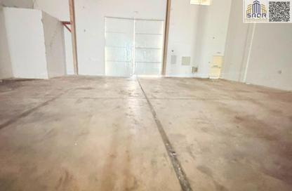 Warehouse - Studio - 1 for rent in Umm Dir - Umm Al Quwain