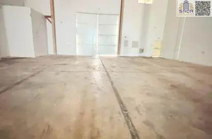 Warehouse - Studio - 1 Bathroom for rent in Umm Dir - Umm Al Quwain