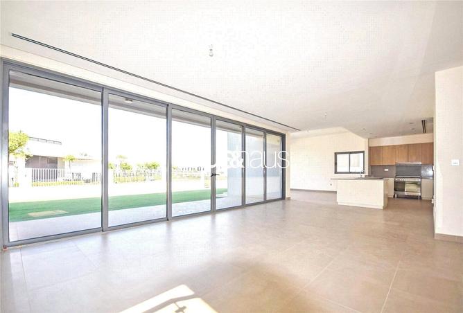 70271214 - صورة العقار 3