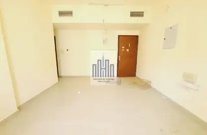 Apartment - 1 Bedroom - 1 Bathroom for rent in Fire Station Road - Muwaileh - Sharjah