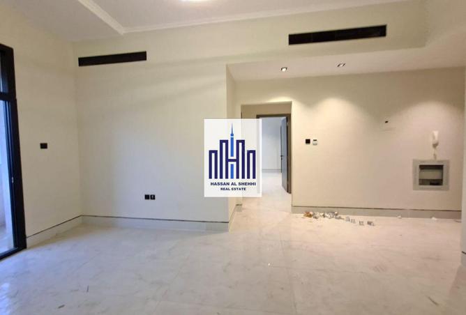 117260748 - Property Image 2