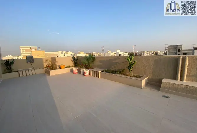 85303935 - Property Image 3
