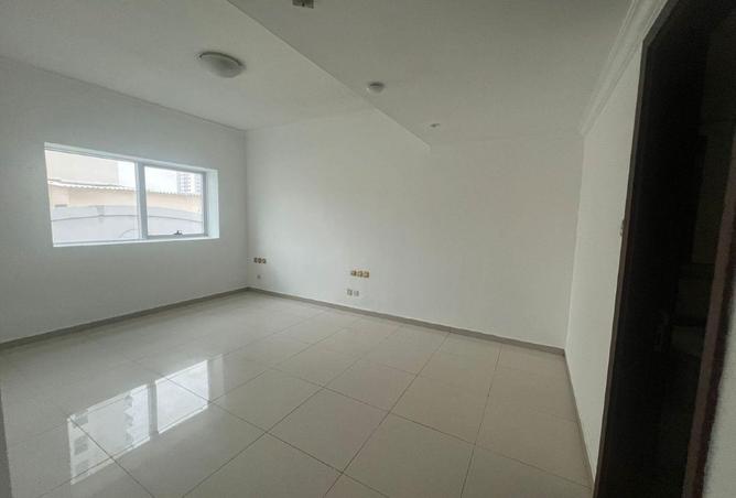85768677 - Property Main Image