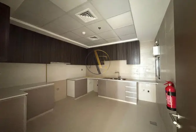 130654316 - Property Image 2