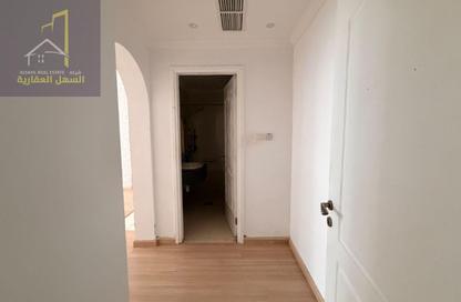 Apartment - 1 - 2 for sale in Al Khan Corniche - Al Khan - Sharjah