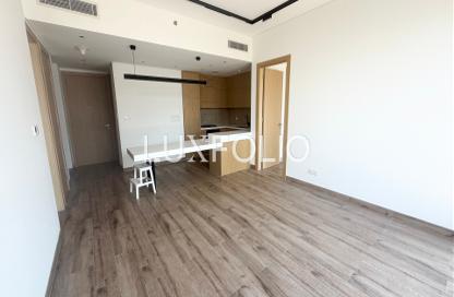 Apartment - 2 - 3 for rent in Oakley Square Residences Tower B - Oakley Square Residences - District 11 - Jumeirah Village Circle - Dubai
