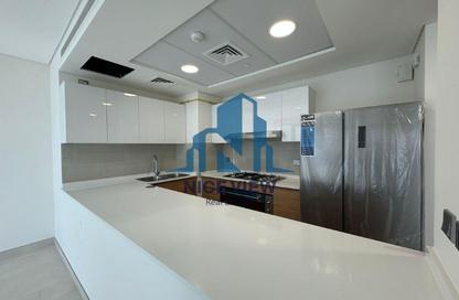 Apartment - 3 Bedrooms - 4 Bathrooms for rent in Radiant Square - City Of Lights - Al Reem Island - Abu Dhabi