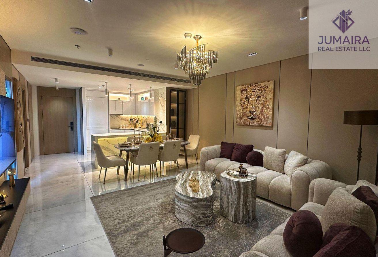 Azure  1BR Sea View High Floor 30% Discount