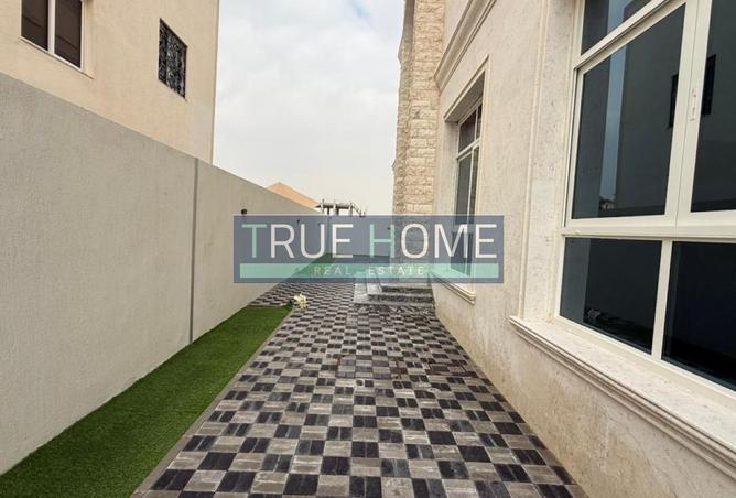 67830095 - Property Image 3