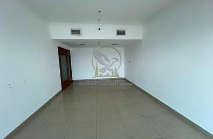 Apartment - 1 - 2 for rent in Al Khan Corniche - Al Khan - Sharjah