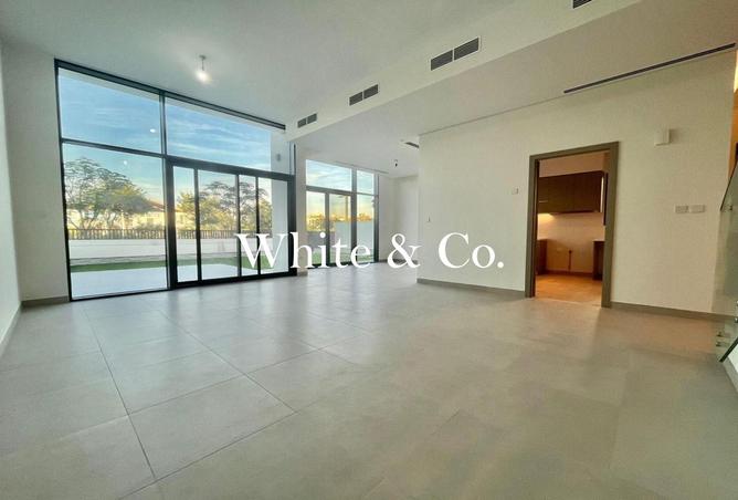 70268311 - صورة العقار 2