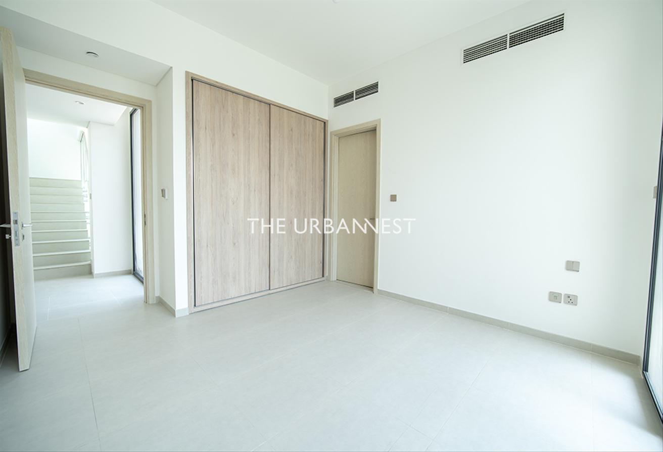 Standalone Villa | Type D2 G+2 | Vacant Now photo 18