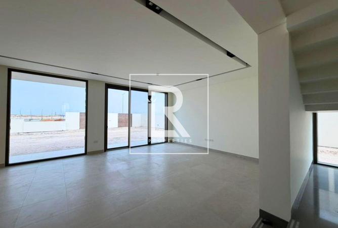 75999902 - Property Image 3