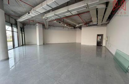 Retail - Studio - 1 Bathroom for rent in Al Safa Tower - Wadi Al Safa 3 - Dubai