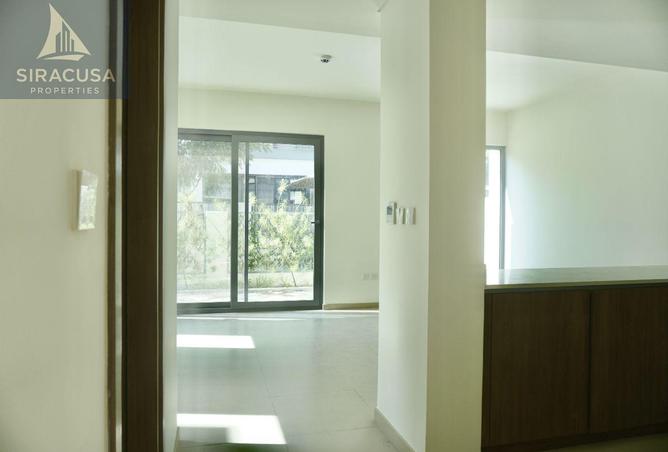 81923062 - صورة العقار 3