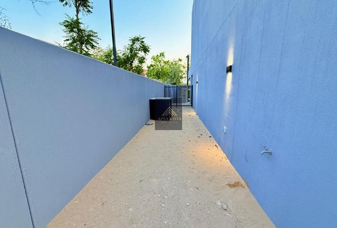 16053058 - صورة العقار 3